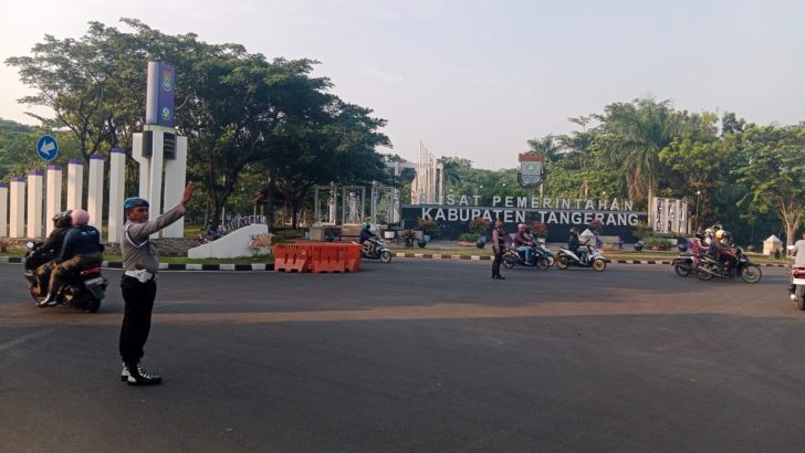 Pelaksanaan strong point gatur lalin dicek oleh Sipropam Polresta Tangerang