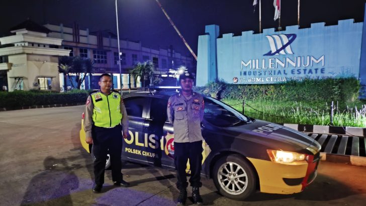 Ipda Syaiful Rusdiansyah Pimpin Patroli Mobile Polsek Cikupa di Lokasi Vital