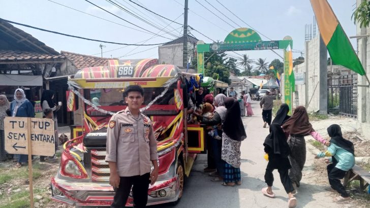 Briptu Widdi Angga tetap semangat lakukan Patroli Mobile dan Dialogis di Wilayah Hukum Polsek Kresek