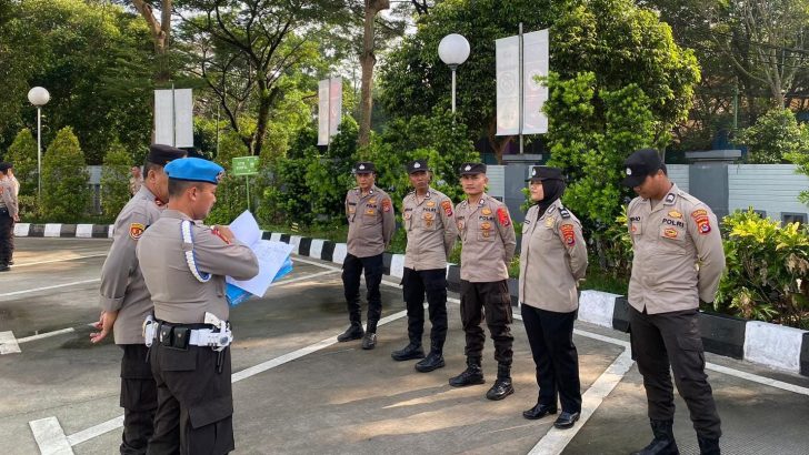 Personel Sie Keuangan Polresta Tangerang Polda Banten Ikuti Apel Fungsi di Pimpin oleh Kasikeuangan Polresta Tangerang.