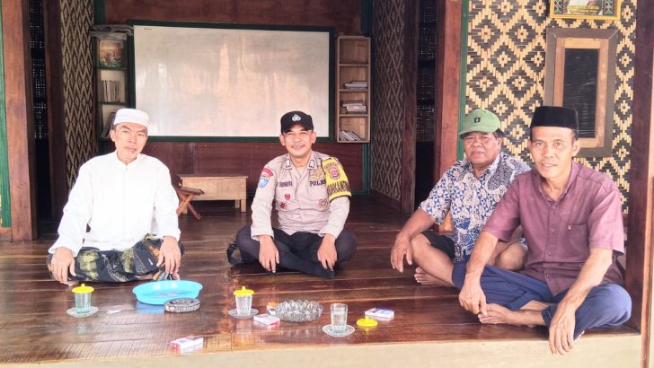 Sambang Ulama Umaro, Bhabinkantibmas Polsek Panongan Ajak Tokoh Agama Jaga Kamtibmas