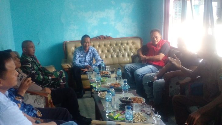 Musyawarah Batas Tanah SDN Cibadak III dan SDN Sukanagara Berjalan Kondusif di Desa Sukanagara