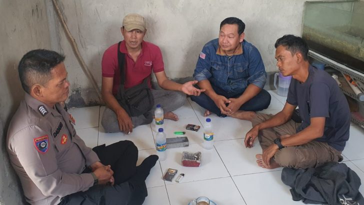 Polisi Peduli Pengangguran, Bripka Dadang berikan Motivasi kepada Warga di Desa Patrasana