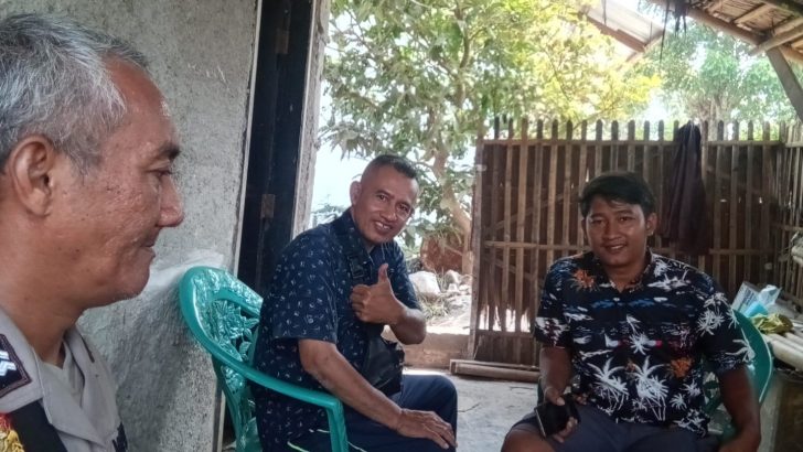 Kesigapan Polisi RW Polsek Kresek dalam segala permasalahan diwilayah, Aiptu Faisal H kunjungi warga di Desa Cipaeh