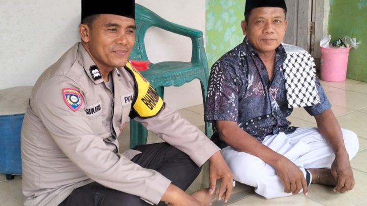 Menjalin Sinergitas dengan para Ulama, Aiptu Sukarna aktiv kunjungi Tokoh Agama dalam rangka giat rukun Ulama Umaro di Desa Talok
