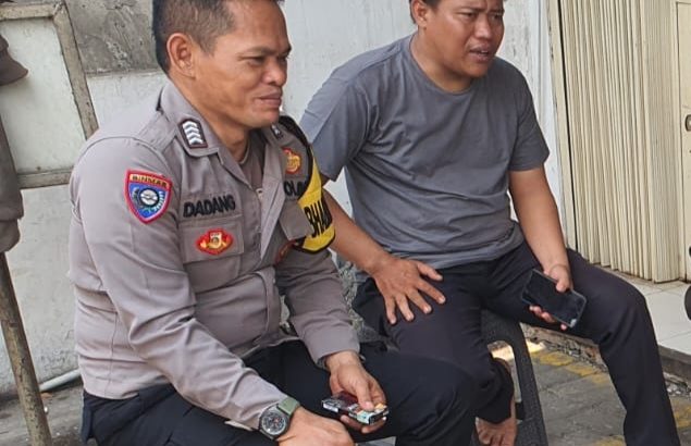 Kesigapan Polisi RW Polsek Kresek dalam segala permasalahan diwilayah, Bripka Dadang kunjungi warga di Desa Kandawati