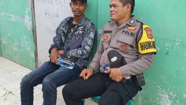 Polisi Peduli Pengangguran, Bripka Dadang S berikan Motivasi kepada Warga di Desa Talok