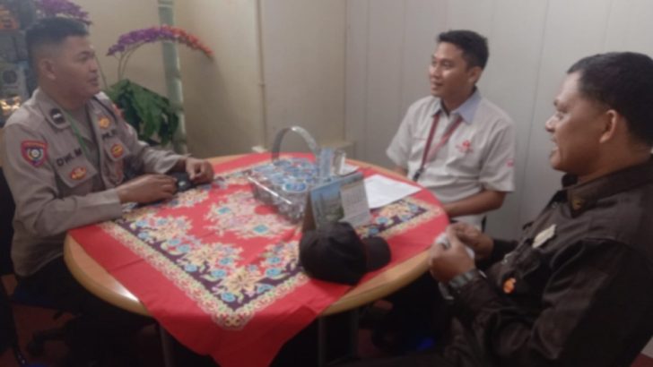 AIPDA DWI MULYONO, S.H. SAMBANG KEPADA ANGGOTA SATPAM PT. TORABIKA DI PT.TORABIKA