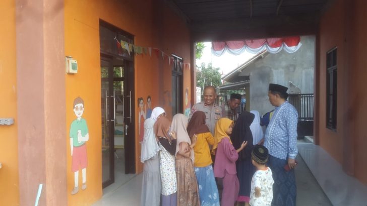 Dekatkan Diri Dengan Anak-anak, Satbinmas Polresta Tangerang Sampaikan Edukasi Kamtibmas