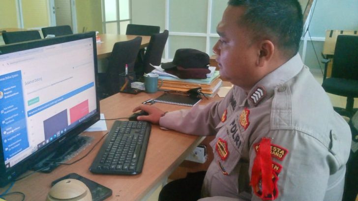 Pengimputan Aplikasi Kepolisian oleh Personel Satbinmas Polresta Tangerang: Upaya Penyempurnaan Sistem