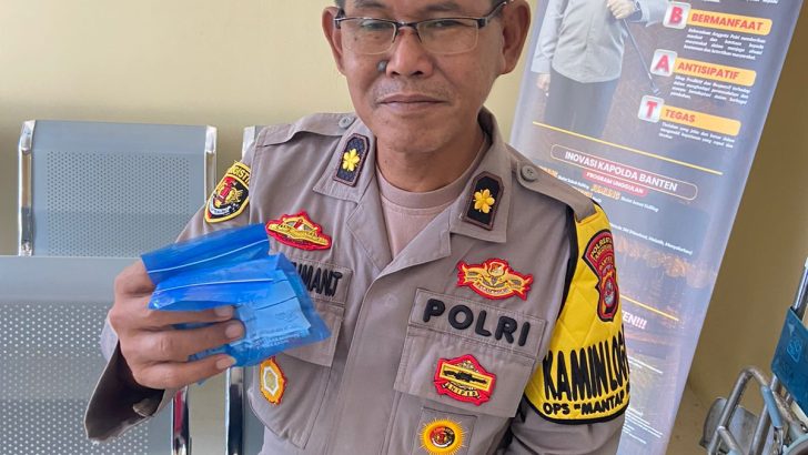 Pemeriksaan Kesehatan Sekaligus Pemberian Vitamin Dan Obat Terhadap Anggota Polresta Tangerang Dalam Rangka OMP 2024.