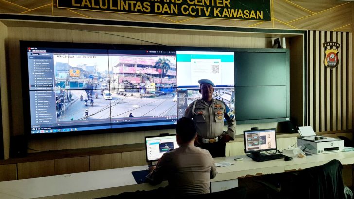 SIPROPAM CEK RUANG COMMAND CENTRE POLRESTA TANGERANG