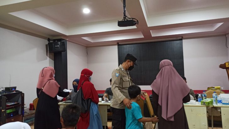 Vaksin Presisi Kembali Digelar di Wilayah HukumPolsek Polsek Panongan Polresta Tangerang Menyasar Sekolah Dasar