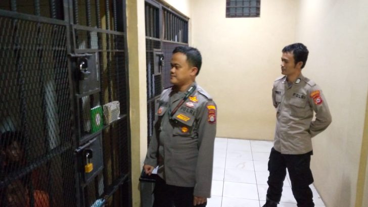 Personel Sattahti Cek Ruang Tahanan, Pastikan Penjagaan Tahanan Berjalan Dengan Baik
