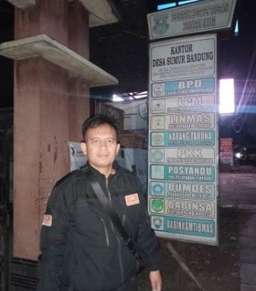 Ciptakan Suasana dini hari yang aman, Bhabinkamtibmas laksanakan Patroli Barcode