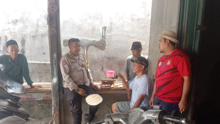 Salam Presisi Yuk Ngopi Wae dan sambang bersama bhabinkamtibmas Polsek Balaraja untuk Jaga Kamtibmas