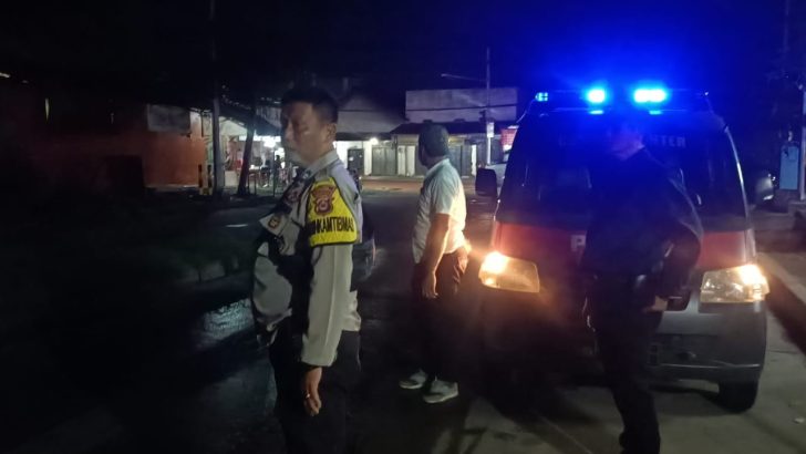 Personil Bhabinkamtibmas Patroli Barcode di titik-titik yang sudah ditentukan