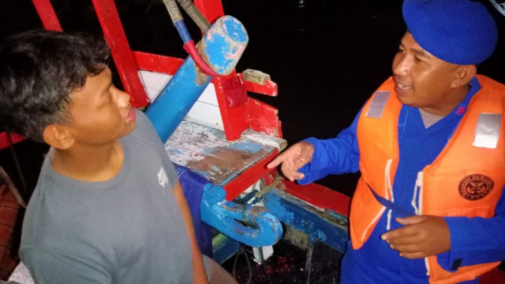 Patroli Di Wilayah Perairan Lontar Banten Oleh Personel Sat Polairud Polresta Tangerang