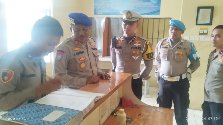 Pawas Polresta Tangerang Akp A suryadi Cek buku mutasi