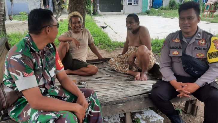 Binamas dan Babinsa desa Daon bersama masyarakat ciptakan lingkungan yang aman dan kondusif