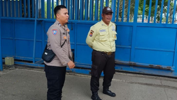 Personil Polsek Mauk Polresta Tangerang Giat Patroli Mobile Di PLTU 3 Lontar