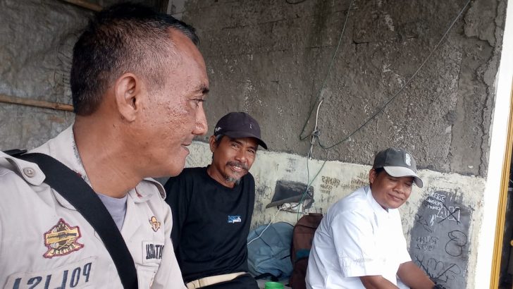 Polsek Kresek lakukan Sambang DDS di Desa, sebagai bentuk upaya menjalin sinergitas dengan masyarakat.