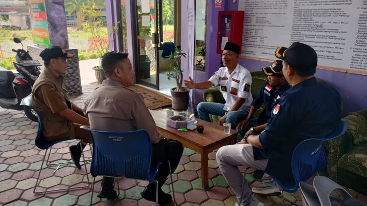 Bhabinkamtibmas Polsek Cisoka Gelar Giat Polisi RW