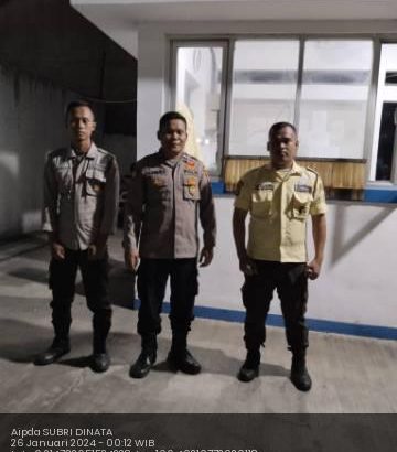 Jajaran Polsek Cisoka Polresta Tangerang  Laksanakan Patroli Barcode, Titipkan Pesan Kamtibmas