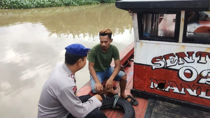 Selalu Ada Untuk Masyarakat Satpolairud Laksanakan Patroli Mitra Presisi