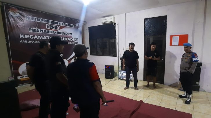 Aipda Djohana Personil Polsek Mauk Polresta Tangerang Sambang Dengarkan Keluhan Masyarakat