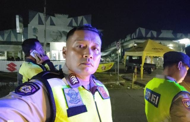 Bripka Ludi Patroli Dialogis Di pasar gudang Tigaraksa Antisipasi Kejahatan