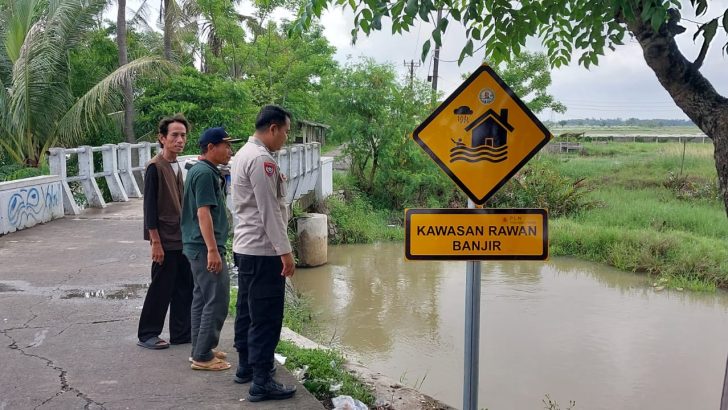 Bripka Suhendra Kunjungi Warga Masyarakat Rw 02 Desa Patramanggala Sampaikan Pesan Kamtibmas