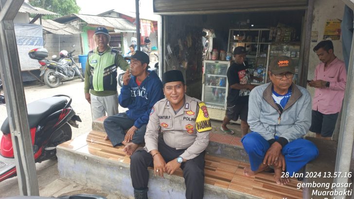 Sambang Preemtif dan Preventif, Bhabinkamtibmas Desa Gembong Polsek Balaraja Polresta Tangerang Ajak Warga Menjadi Mitra Polri