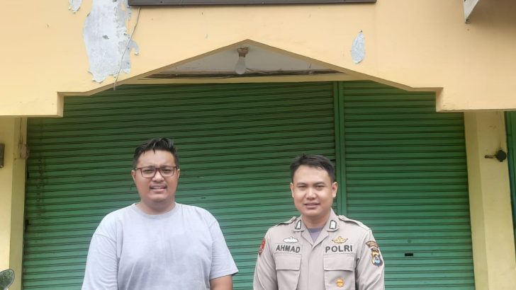 Anggota Polsek Pasar Kemis Polresta Tangerang melaksanakan pengamanan Gereja GKJ