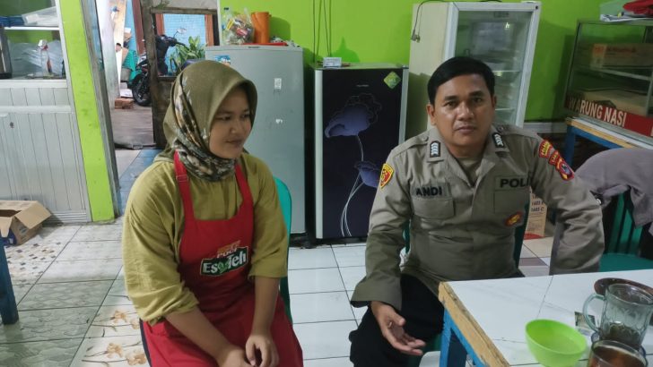 Anggota Polsek Cisoka Kegiatan Patroli dan Sambang Polisi Rw