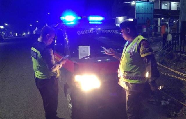 Bripka firdaus Patroli Barcode Di Pasar Gudang Tigaraksa Antisipasi Kejahatan