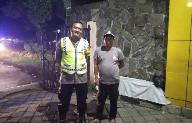 Bripka firdaus Patroli Barcode Di Perum Mustika Tigaraksa Antisipasi Kejahatan