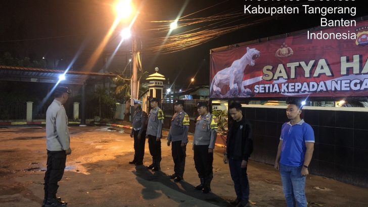 Melanjutkan tugas rutin, Kapospol Gembong Polsek Balaraja pimpin Apel Malam di Mapolsek Balaraja.
