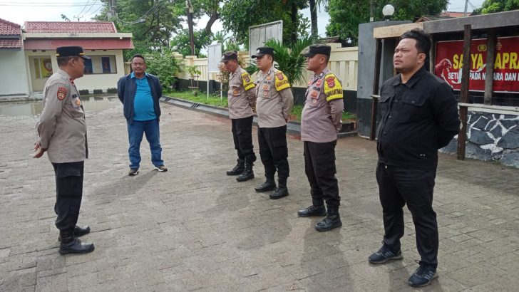 Personil Polsek Mauk Polresta Tangerang Polda Banten Giat Apel Pagi Tingkatkan Kedisiplinan Di Pimpin Kanit Patroli
