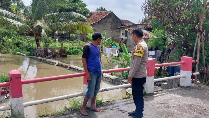 Bhabinkamtibmas Polsek Mauk Polresta Tangerang Sambang Desa Patramanggala Dengarkan Keluhan Masyarakat