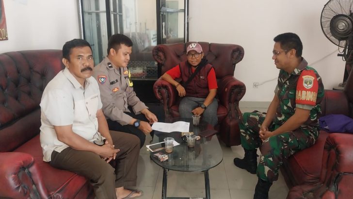 Bhabinkamtibmas Kunjungi Warga Masyarakat Rw 02 Desa Pekayon Sampaikan Pesan Kamtibmas