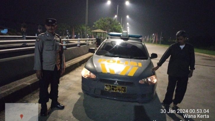 Cegah Aksi Kriminalitas Di Malam Hari, Polsek Pasar Kemis Aktif Patroli Wilayah Pemukiman dan Pertokoan