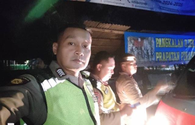 Bripka Ludi Patroli Barcode Di Perempatan Pinang Tigaraksa Antisipasi Kejahatan