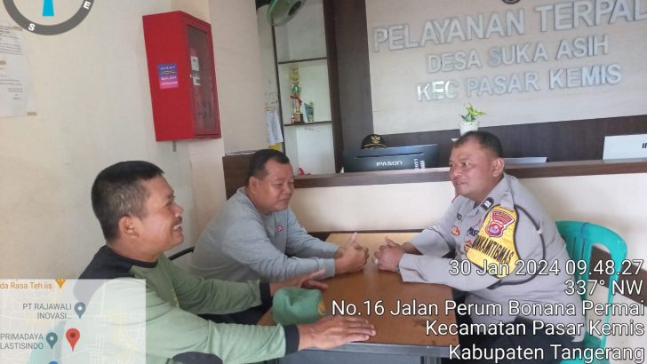 Bhabinkamtibmas Polsek Pasar Kemis Sambang Desa, Ajak Masyarakat Jaga Kamtibmas Jelang Pemilu 2024