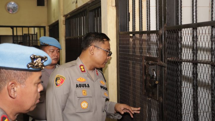 Wakapolresta Tangerang AKBP Agus Sugiyarso S.I.K melaksanakan kontrol ke gedung rutan Sattahti Polresta Tangerang