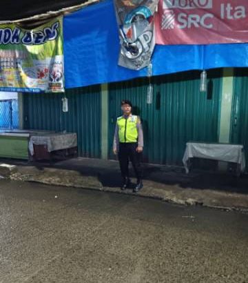 Aiptu Hevi Patroli Barcode Di Pasar Gudang Tigaraksa Antisipasi Kejahatan