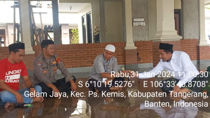 Kapospol Regency Jelang Pemilu damai 2024 Sambangi Warga Sampaikan Pesan Kamtibmas .