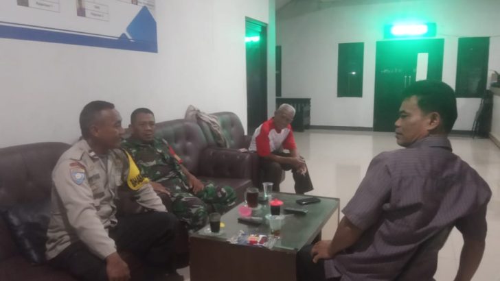 Upaya menjalin Sinergitas TNI-Polri dengan masyarakat, Polsek Kresek lakukan kegiatan Sambang dan Penggalangan.