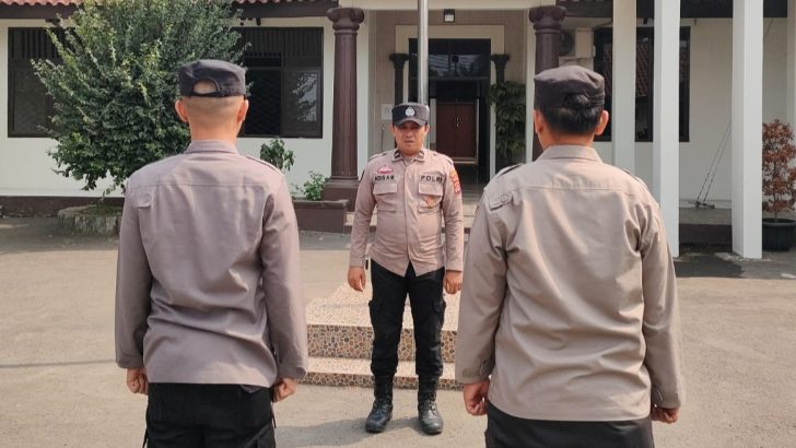 Tingkatkan Kedisiplinan anggota Polsubsektor Jayanti dengan melaksanakan Apel Pagi