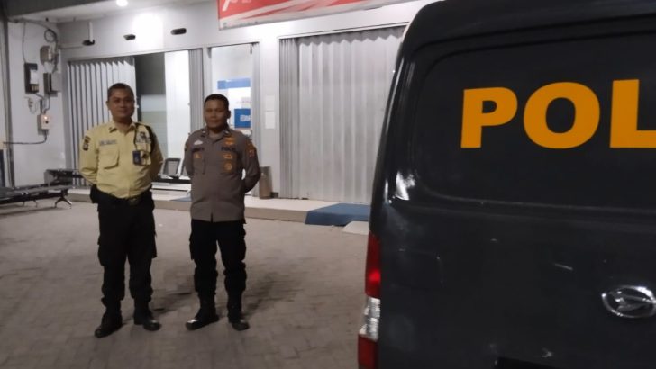 Guna menciptakan Kamtibmas, Personel Polsek Cisoka laksanakan Patroli Barcode